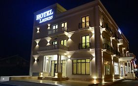 Hotel Lazaro
