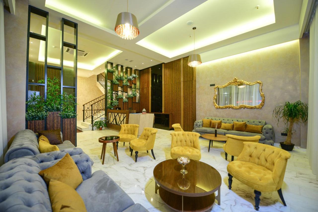 Hotel Lazaro Podgorica Esterno foto